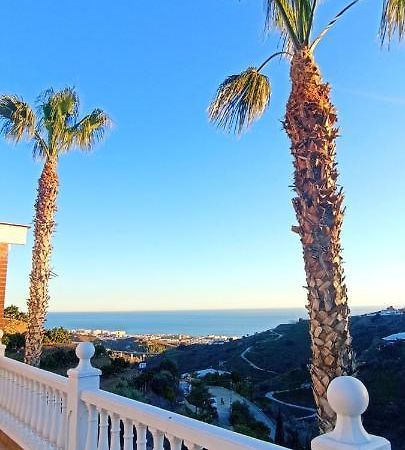 Villa Universal Beauty Resort 말라가 외부 사진